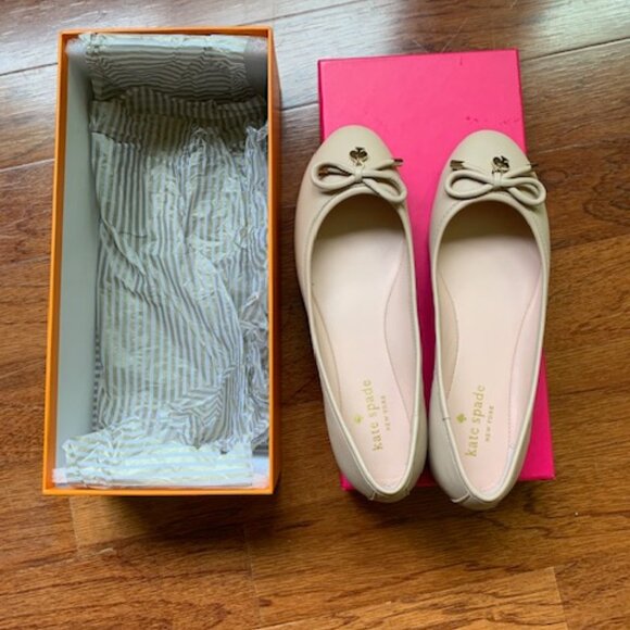 Kate Spade Beige Ballet Flats 6M with box - Picture 4 of 5